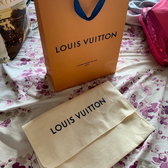 SOLD Authentic Louis Vuitton Dustbag and Shopping Bag - Picture 6 of 6